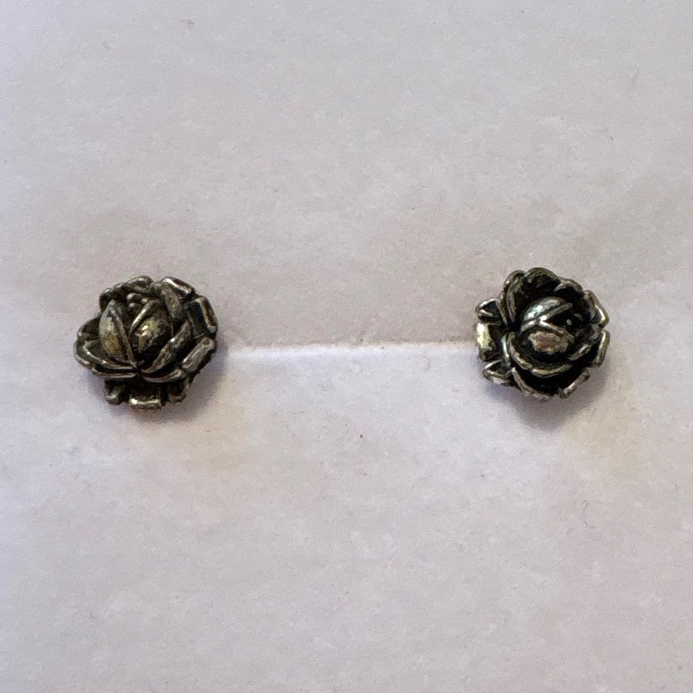 1950/60 Antique Silver Tone Rose Stud Earrings Dimensional Floral Goth Jewelry
